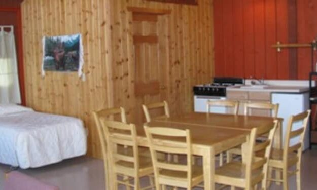 Cordova Cabin, St. Theresa&#039;s Lakeside Resort